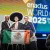 Montaje de jóvenes mexicanos