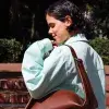 Mexicana transforma piel de nopal en moda sostenible