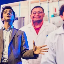 Javier Larragoiti creó Xilinat un subsituto del azucar saludable