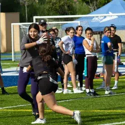 Representativo de Fútbol bandera de CSF participa en partido amistoso por el 80 aniversario del Tec