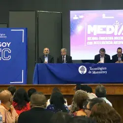 ia-en-el-aula- tec-capacita-a-mas-200-profesores-en-ciudad-juárez.jpg