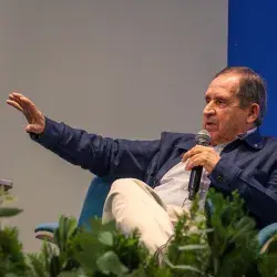 Liderazgo empresarial es la temática que aborda el libro de Salvador Alva, en el marco del programa del Tec en la FIL Guadalajara.