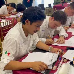 Estudiantes de ingeniería participando en la competencia de la ANEIC 2026