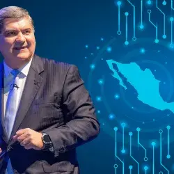 David Garza addresses AI and leadership in book “México Exponencial”