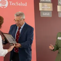 TecSalud receives two international awards in cardiology