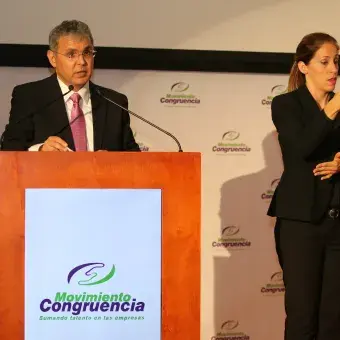 Premio Incluye