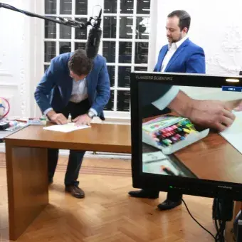 Armando Ríos Piter 07