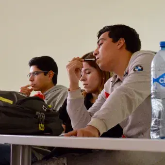 Thomas Kurfess, profesor distinguido de la EIC ofreció un seminario acerca del cambiante proceso de manufactura.