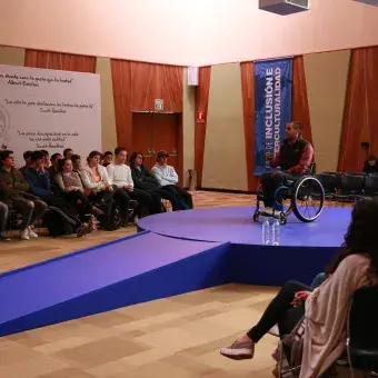 Daniel Gómez, joven EXATEC y conferencista.