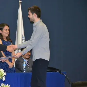 Ceremonia Hoy Todo, Mañana Más. 