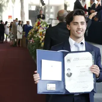 Graduación Profesional y Posgrados mayo 2018