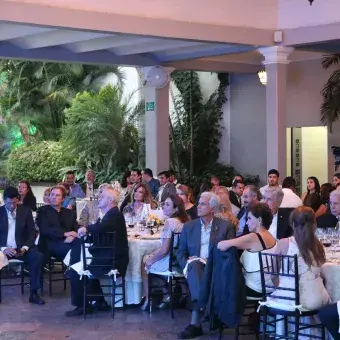 Cena por los Líderes del Mañana.