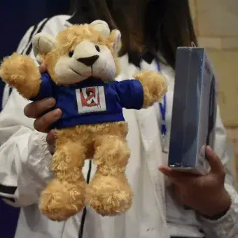 Borrego con la camiseta de Wordbusters