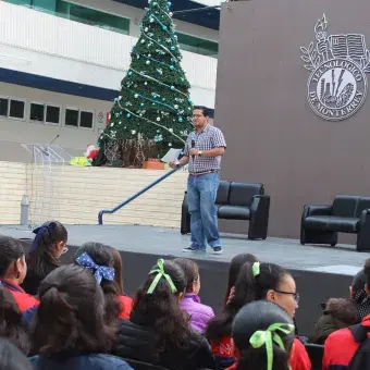 Ceremonia de apertura de Wordsbusters & Ironmath