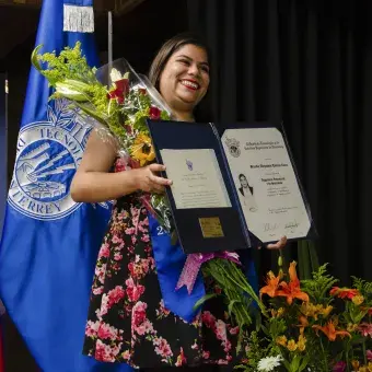 Despedida de graduandos llena emociones inolvidables 