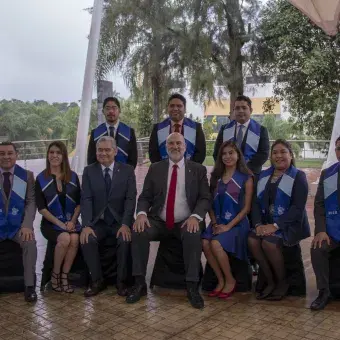 Despedida de graduandos llena emociones inolvidables 