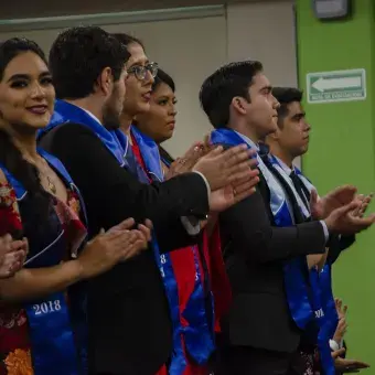 Despedida de graduandos llena emociones inolvidables 