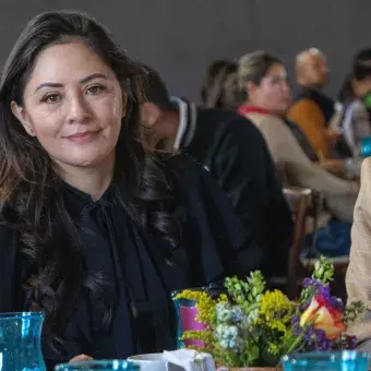 Entregan Beca “César Sánchez Lozano”