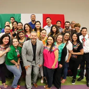 luce tu amor por México