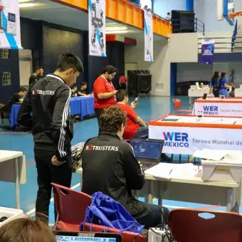 Estudiante se encuentra en la competencia.