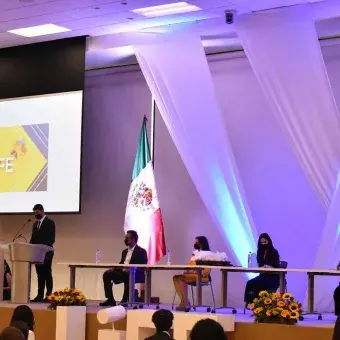 Toma de protesta de Grupos Estudiantiles de Tec GDL. 