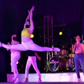 Alumna en Allegro 45 aniversario Tec campus Chihuahua