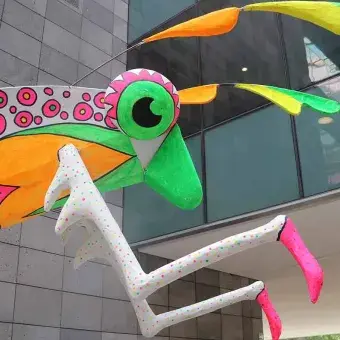 Alebrijes con gran colorido en el campus Monterrey.
