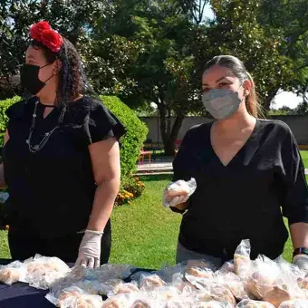 Fiesta de Humanidades en PrepaTec Guadalajara celebra el Día de Muertos.
