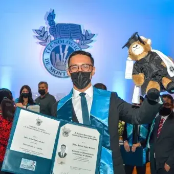 Graduación de alumnos de profesional 2021
