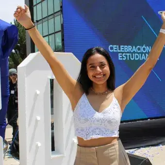 Celebración estudiantil 80 aniversario Tec