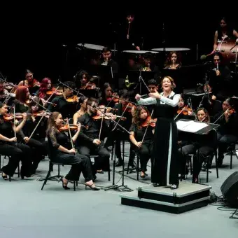Alondra de la Parra, Tec de Monterrey.