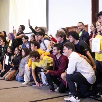 Foto grupal de los ganadores de Tec Talent.